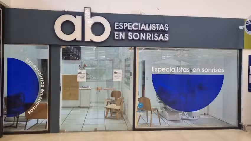 Ab Especialistas en sonrisas. Alejandra Bono