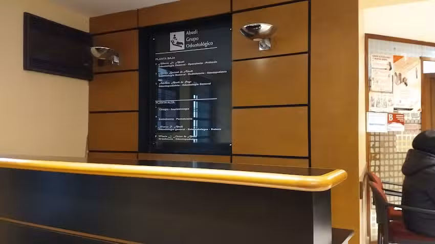 Abudi Grupo Odontol&oacute;gico