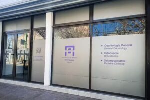 Antonella De Marchi Odontología