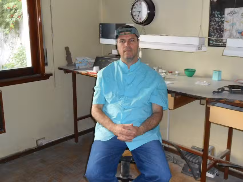 artesan&iacute;a dental