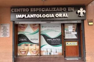 Centro Especializado En Implantologia Oral