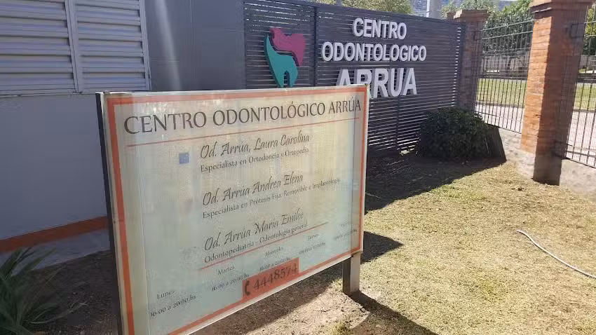Centro Odontol&oacute;gico Arr&uacute;a