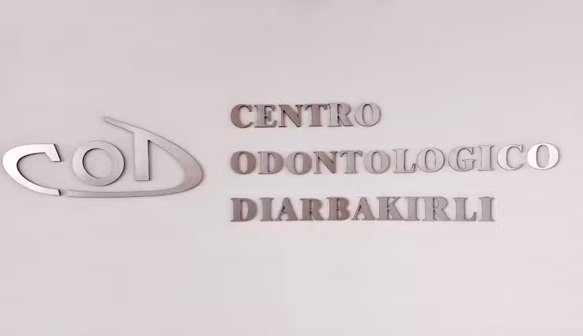 Centro Odontol&oacute;gico Diarbakirli