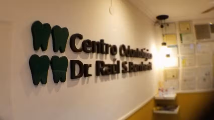 Centro Odontol&oacute;gico Ra&uacute;l S. Bernhardt