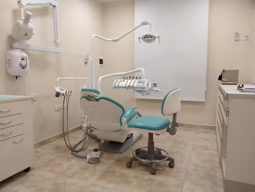 Cl&iacute;nica Dental Dra. Evelyn Prestia
