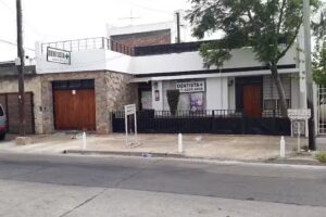 Consultorio Dr &Aacute;lvarez Juan Carlos