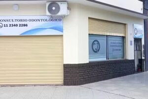 CONSULTORIO ODONTOL&Oacute;GICO Dra. Karina Vazquez
