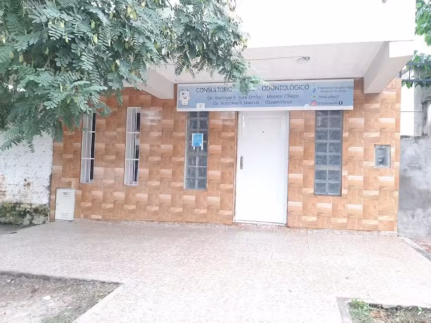 Consultorio Odontol&oacute;gico Francisco solano