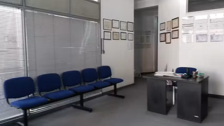 CONSULTORIO ODONTOL&Oacute;GICO MART&Iacute;N UZAL