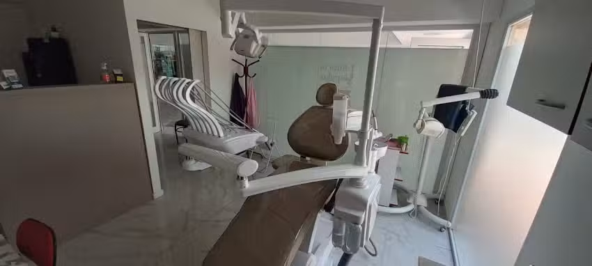 Consultorio Odontol&oacute;gico Moreno Valer&iacute;a