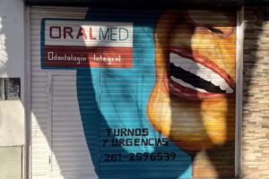 Consultorio odontol&oacute;gico Oralmed