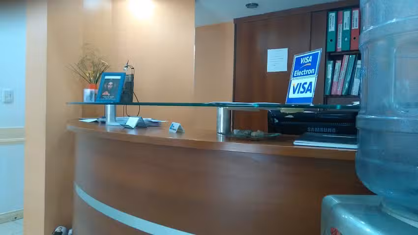 CONSULTORIOS ODONTOLOGICOS Dra.Mar&iacute;a Marcela Meyer