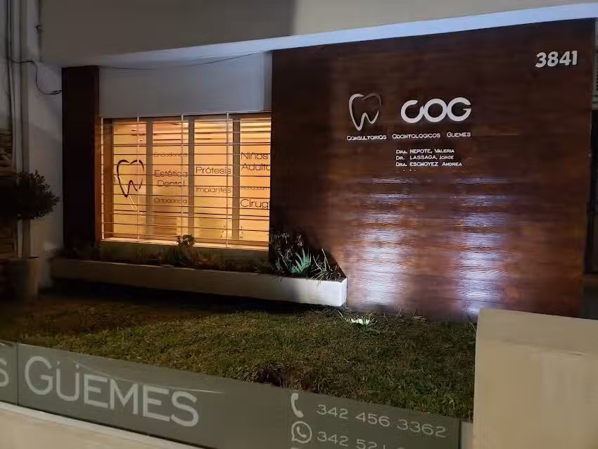 Consultorios Odontol&oacute;gicos G&uuml;emes