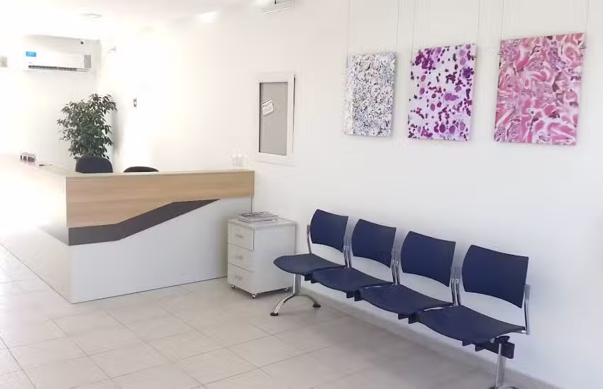 Consultorios Roca 1245 / MAP