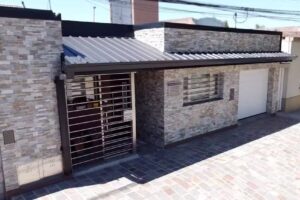 Dr. Gustavo Pistilli, Odont&oacute;logo