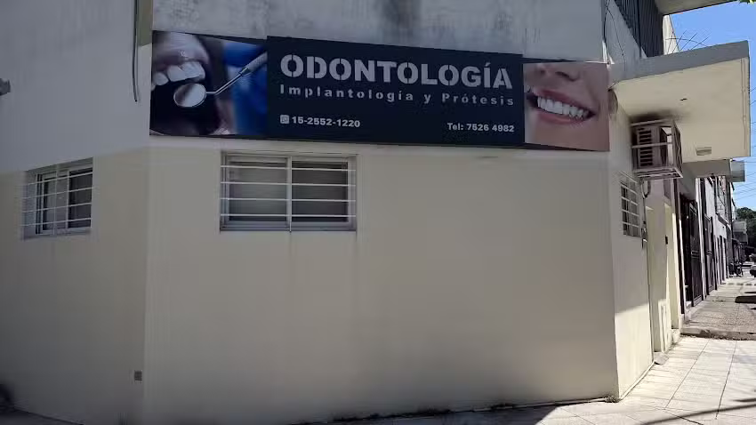 Dr. Luis Pablo Manz&oacute;n, ODONTOLOGO
