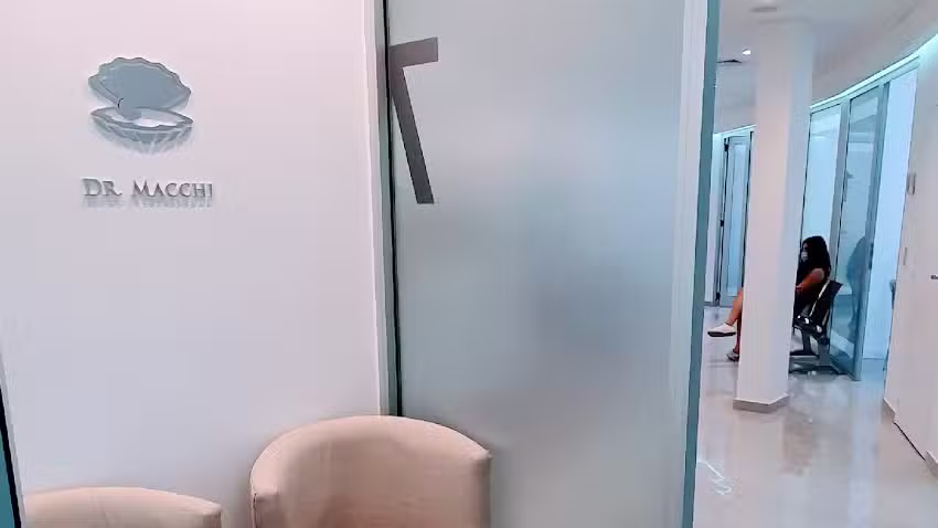 DR. MACCHI CONSULTORIOS ODONTOL&Oacute;GICOS