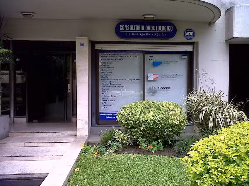 Dr Rodrigo Ruiz Aguilar Odont&oacute;logo