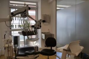 Dra. Ana Magdalena Veneziale &ndash; Periodoncia & Dr. Mat&iacute;as Palmieri &ndash; Odontolog&iacute;a Est&eacute;tica