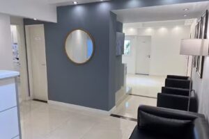 Implantes dentales Farin&oacute;n Rivero