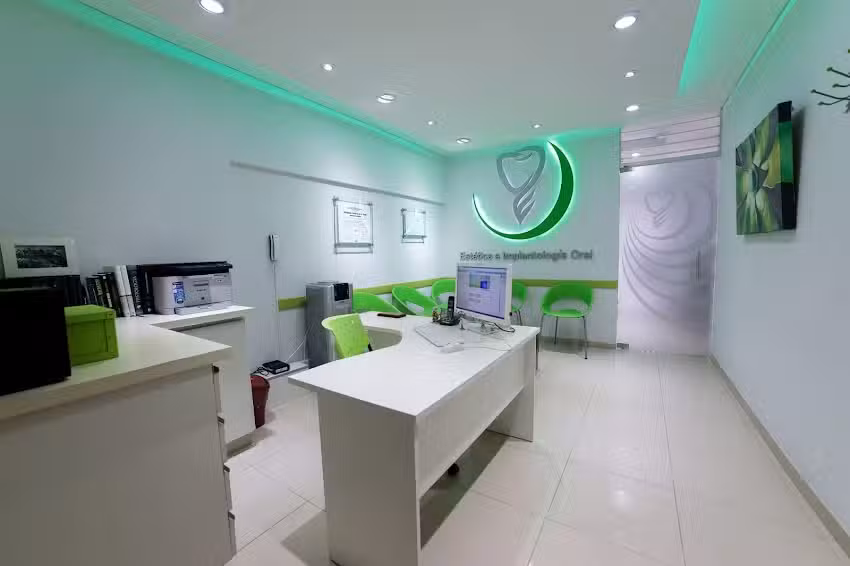 Joaquin Taborda Periodoncia e Implantes