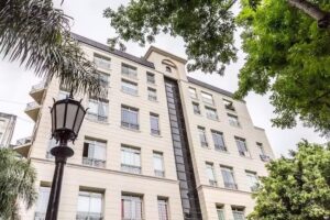 Jun&iacute;n Odontolog&iacute;a