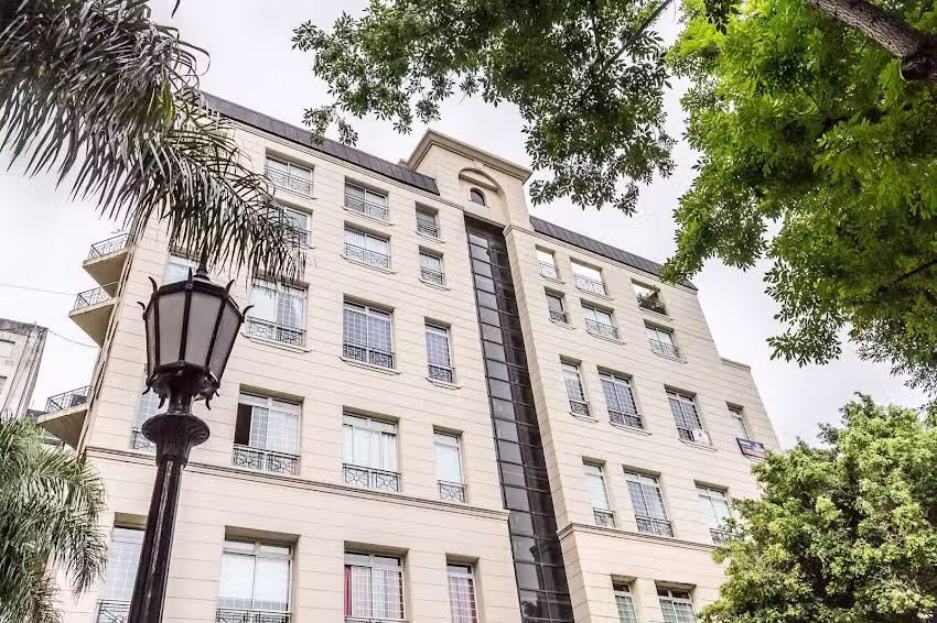 Jun&iacute;n Odontolog&iacute;a