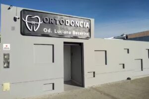 Luciana Becerine • Ortodoncia & Ortopedia