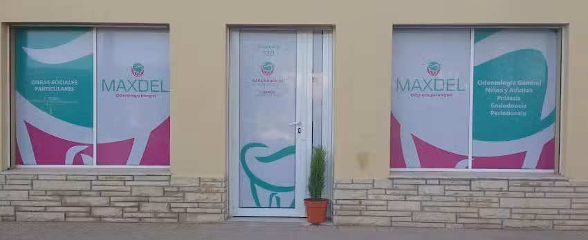 MAXDEL &ndash; Odontolog&iacute;a integral