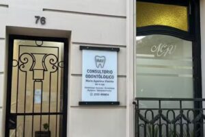 Odont&oacute;loga Maria Agustina Vicente