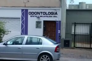 Odontologia. Estetica E Implantologia En General