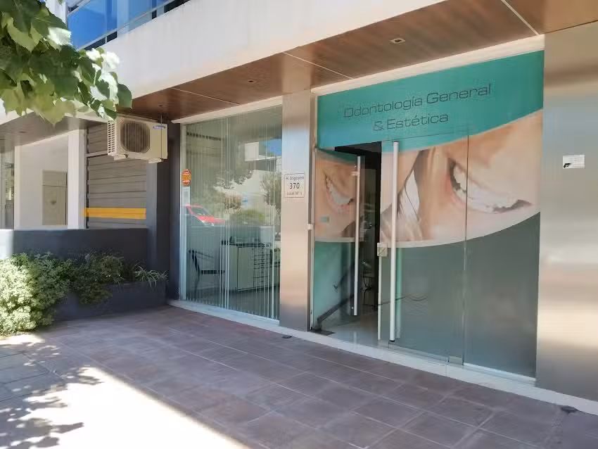 Odontolog&iacute;a General y Est&eacute;tica