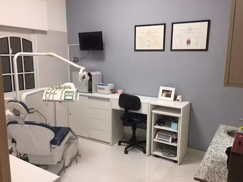 Odontolog&iacute;a Integral Epelbaum Bolatti