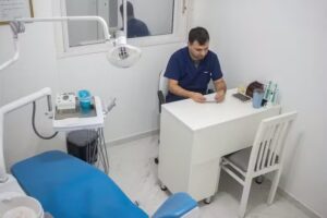 Odont&oacute;logo Dr Leandro Calot