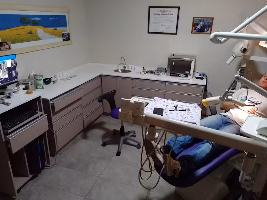 Odont&oacute;logo Mart&iacute;n Cabrera