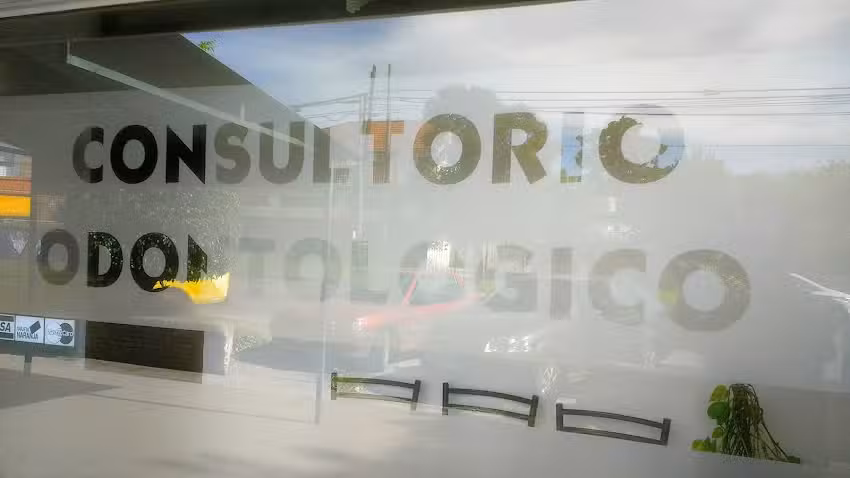 Odont&oacute;logo, Pedro Miraglia