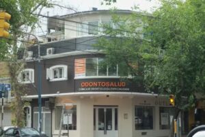 ODONTOSALUD Implantes Dentales Ortodoncia Clinica Odontologica