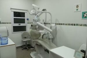 Ortodoncia y odontopediatria Dra. Lozano Belen