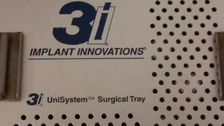 Raed Victor Marcelo Odontologo