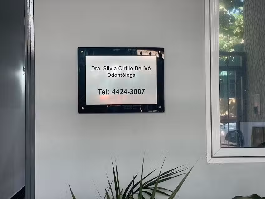 Silvia Nora Cirillo Del V&oacute; &ndash; Odont&oacute;loga