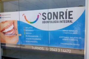 Sonr&iacute;e Odontologia &ndash; Unquillo
