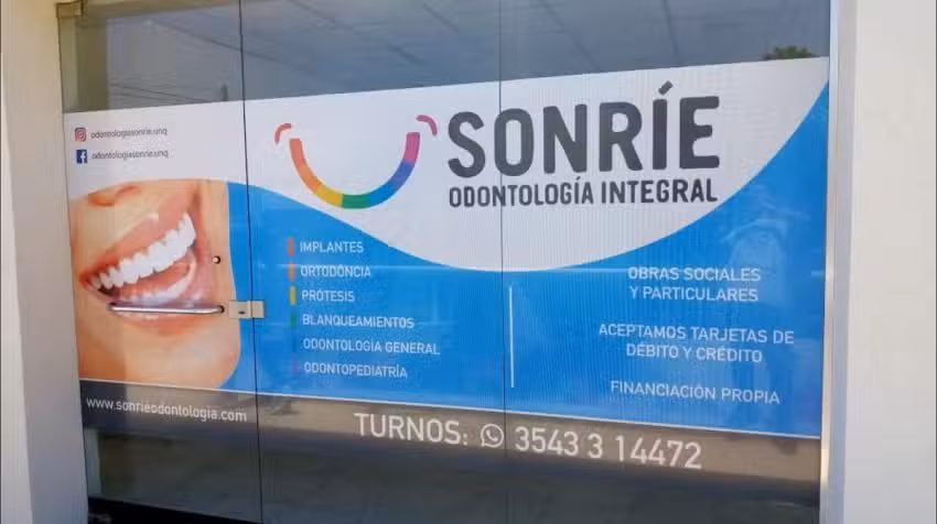 Sonr&iacute;e Odontologia &ndash; Unquillo