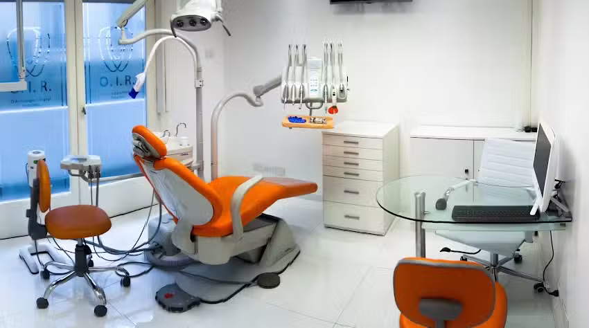 Zuro Dental &ndash; Marcelo T. de Alvear (Anexo)